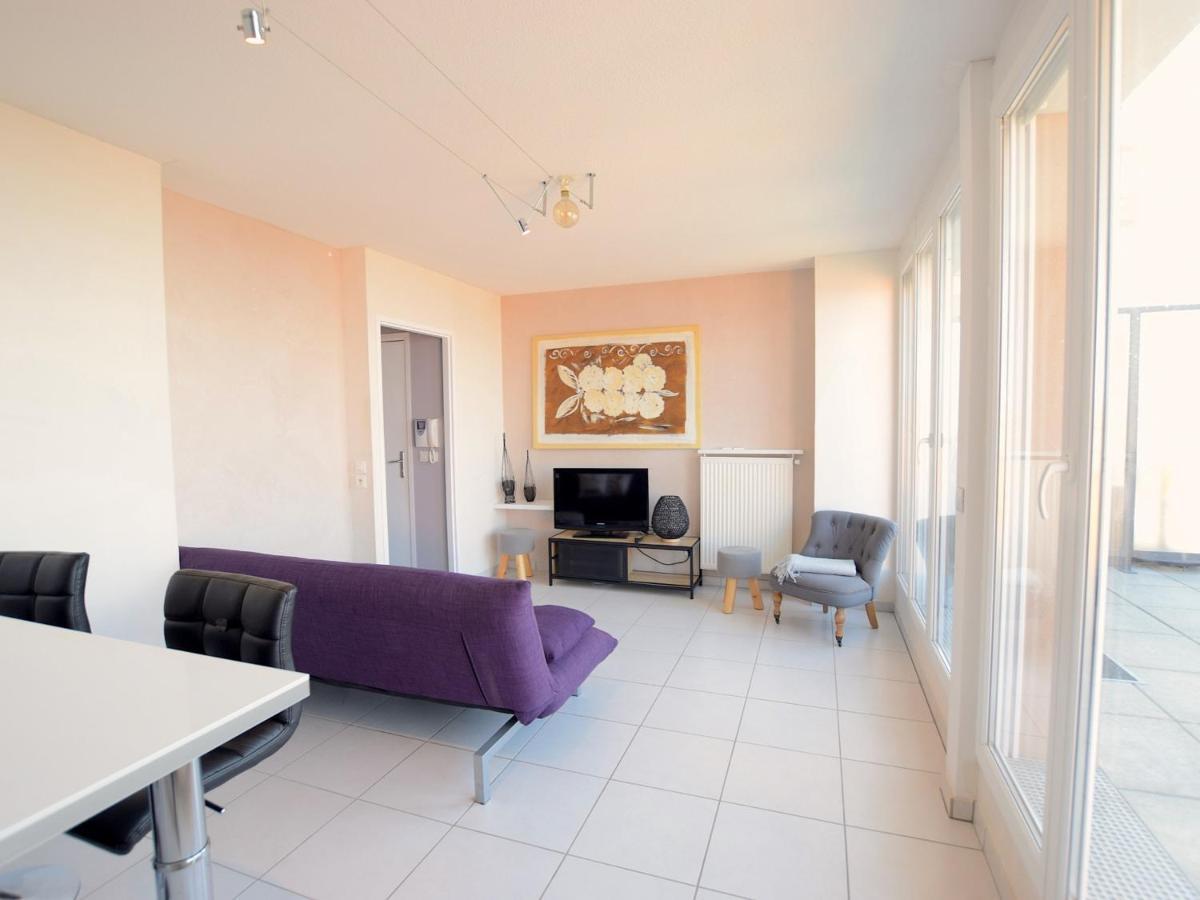 Spacieux Appartement Avec Terrasse, Animaux Admis Et Parking - Fr-1-498-69 Evian-les-Bains Bagian luar foto
